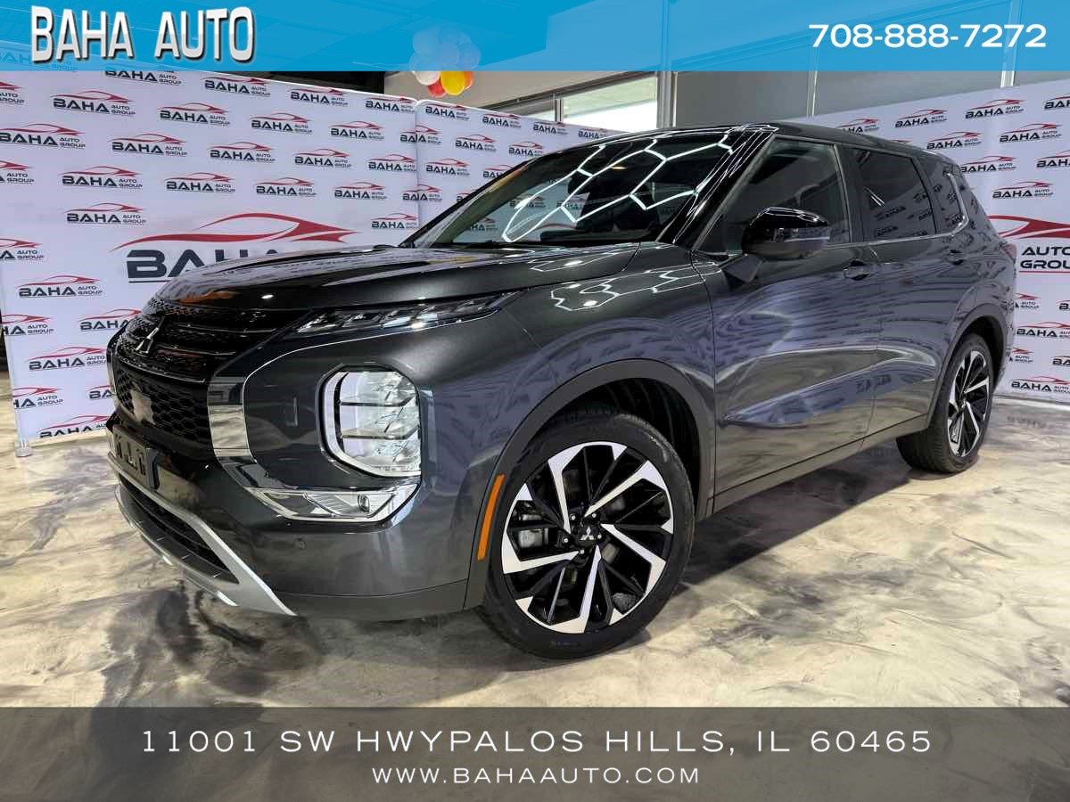 2024 Mitsubishi Outlander SE's photo