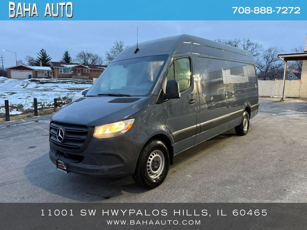 2019 Mercedes-Benz Sprinter Crew Van Base's photo