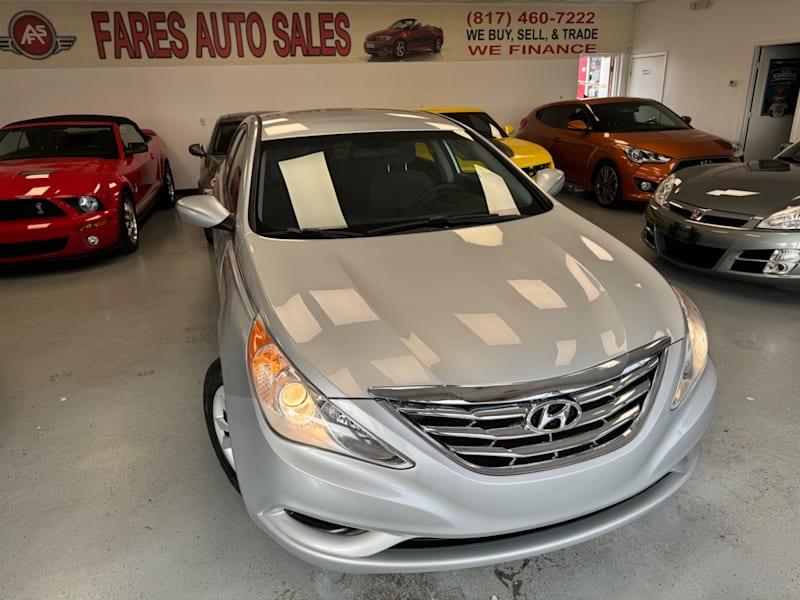 2011 Hyundai Sonata GLS's photo