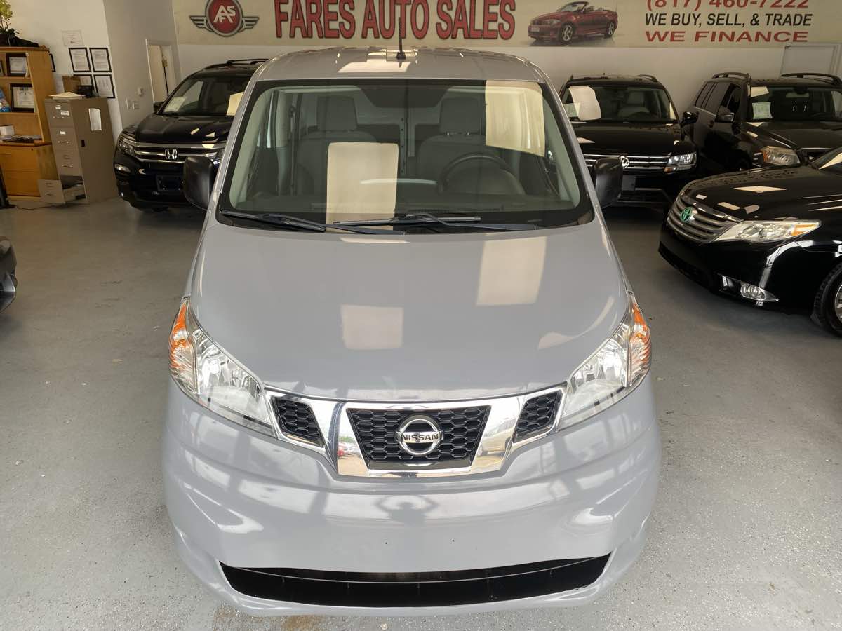 2019 Nissan NV200 SV's photo