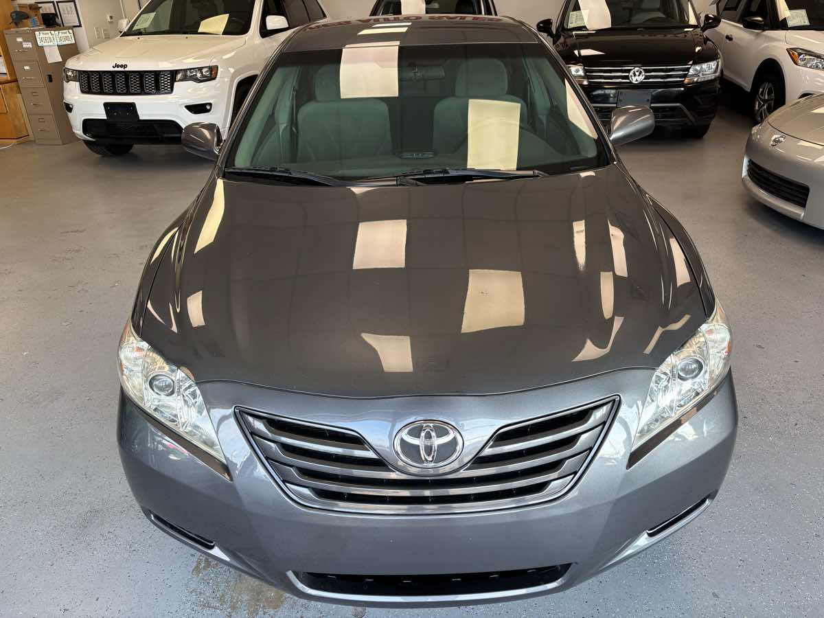 2008 Toyota Camry LE's photo