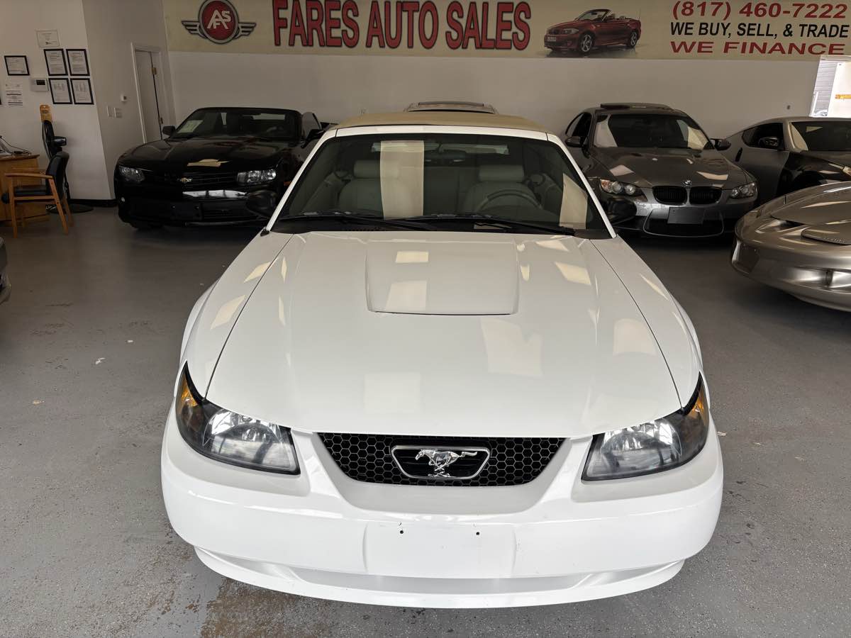 2003 Ford Mustang