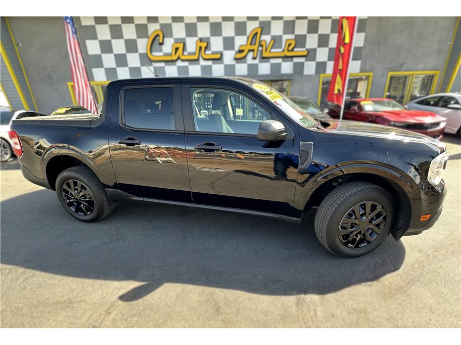 2022 Ford Maverick XL's photo