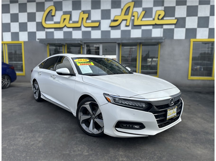 2020 Honda Accord Touring's photo