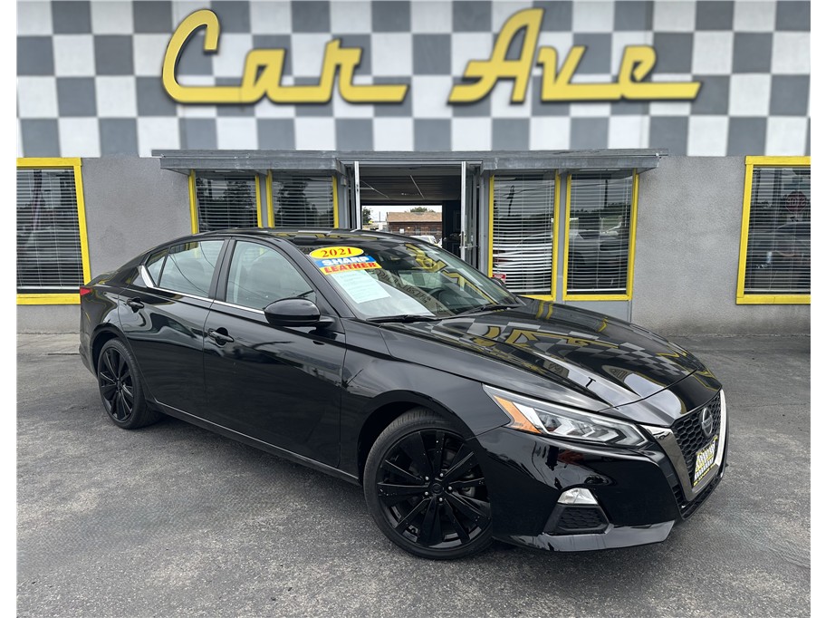 2021 Nissan Altima SR