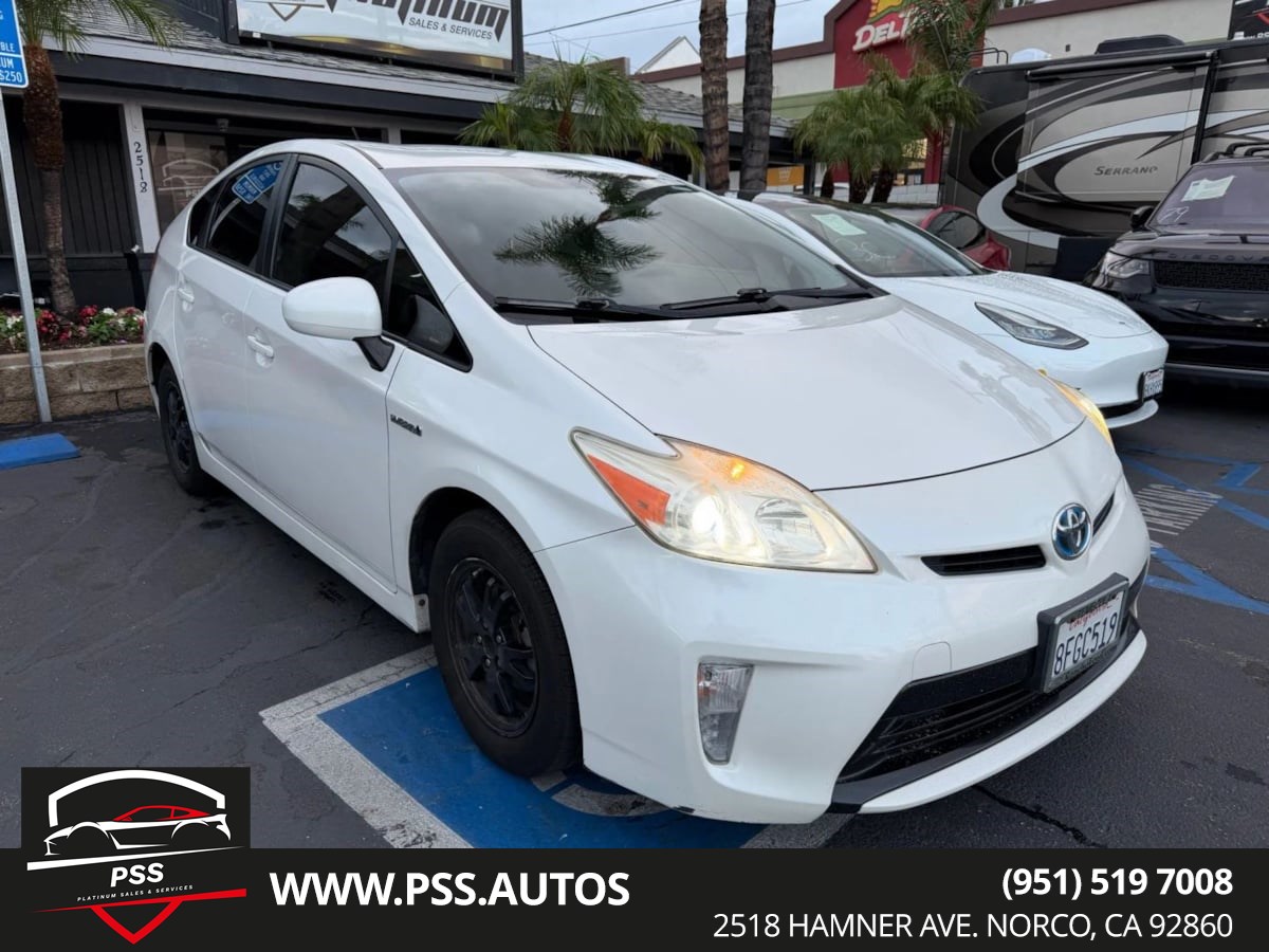 2013 Toyota Prius Three
