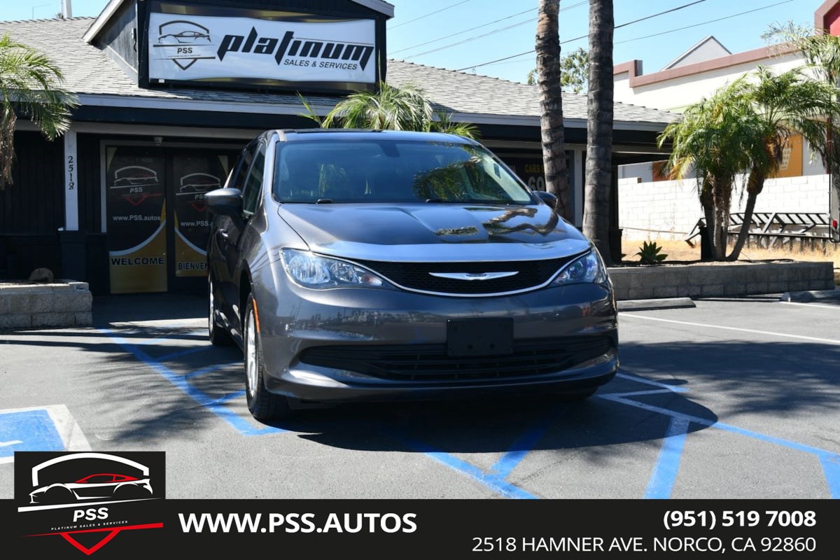 2017 Chrysler Pacifica LX