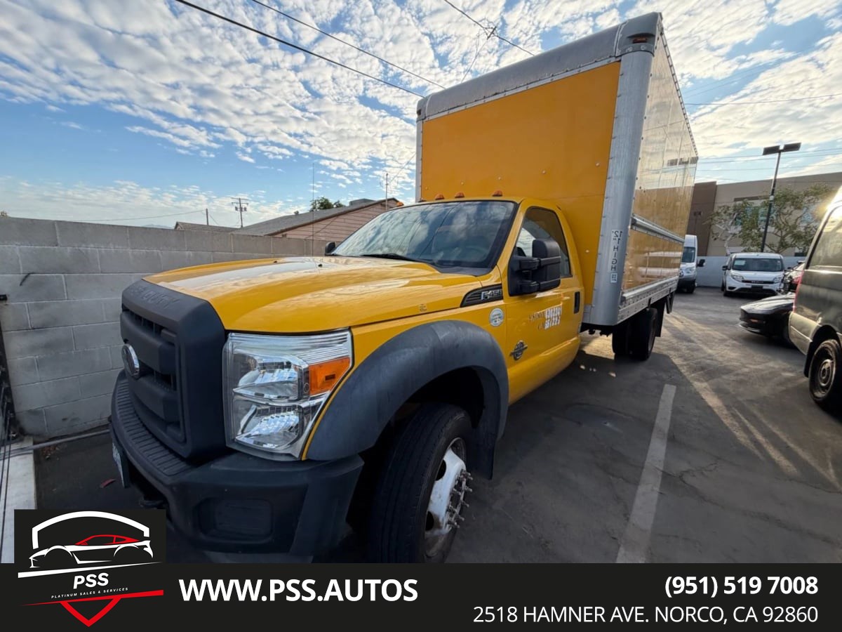 2012 Ford F-450 Super Duty Chassis Cab XL's photo