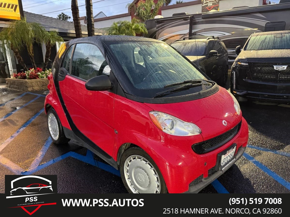 2011 smart fortwo pure's photo
