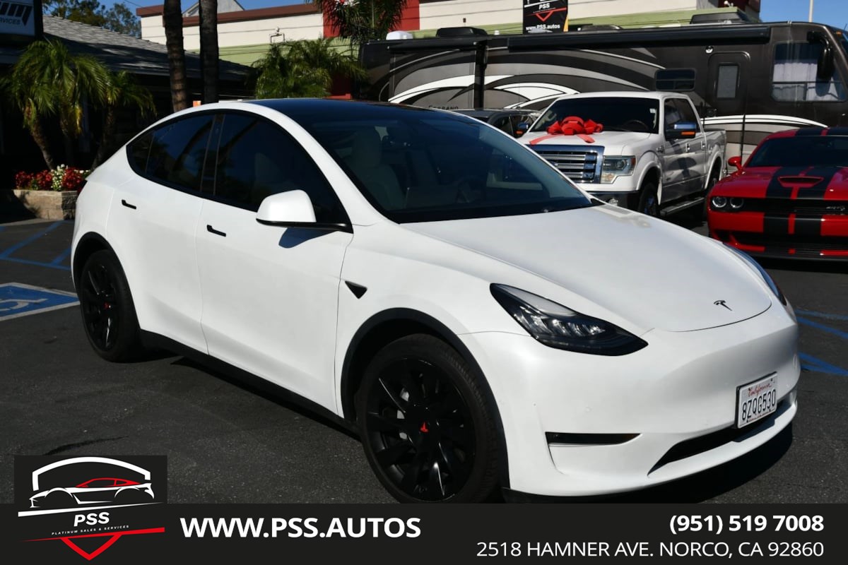 2020 Tesla Model Y Long Range's photo