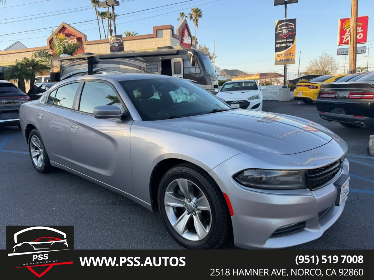 2016 Dodge Charger SXT