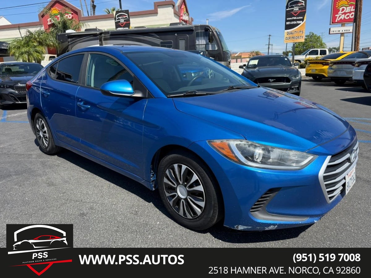 2017 Hyundai Elantra SE