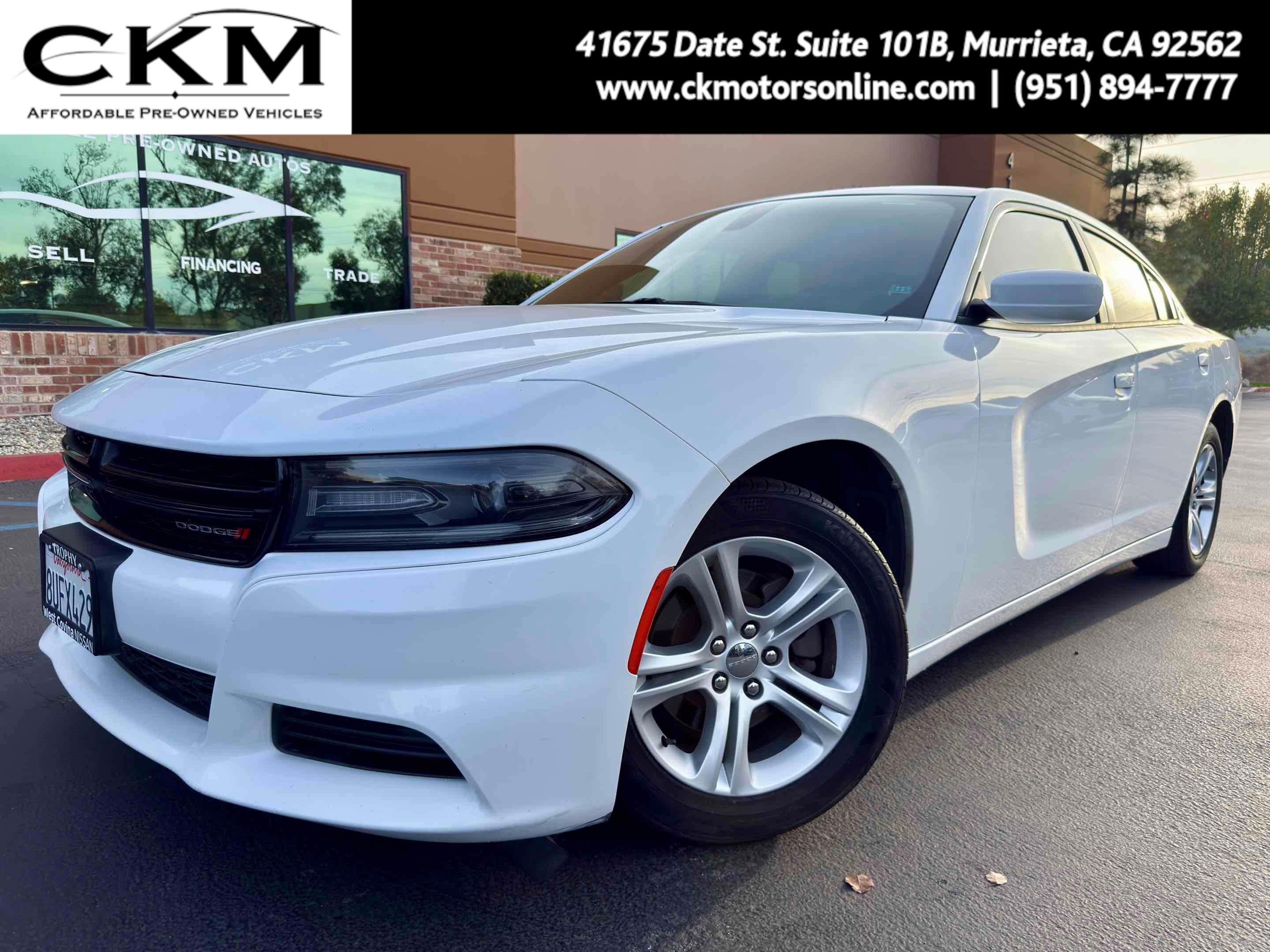 2019 Dodge Charger SXT's photo