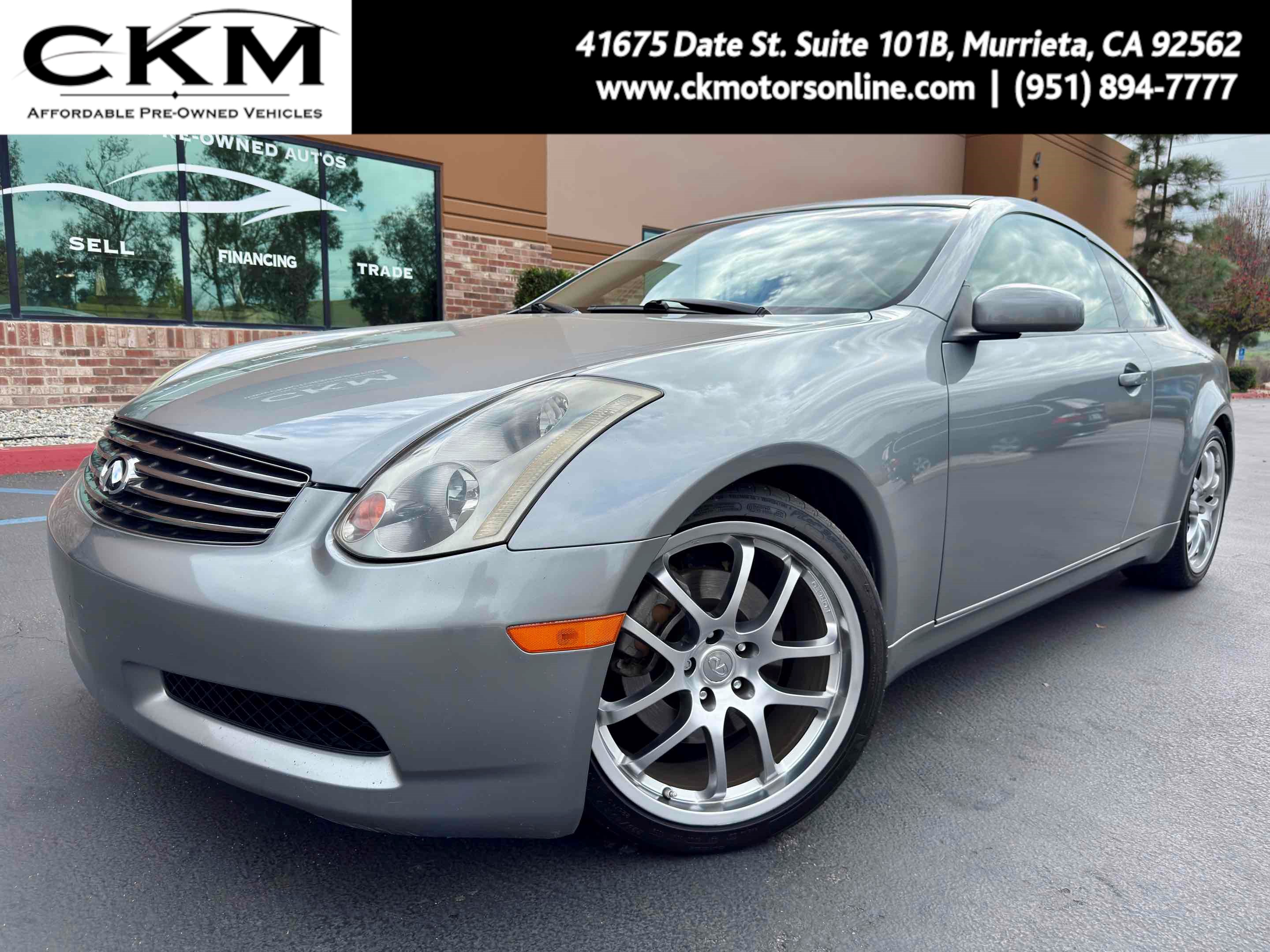 2005 INFINITI G35 Coupe Base