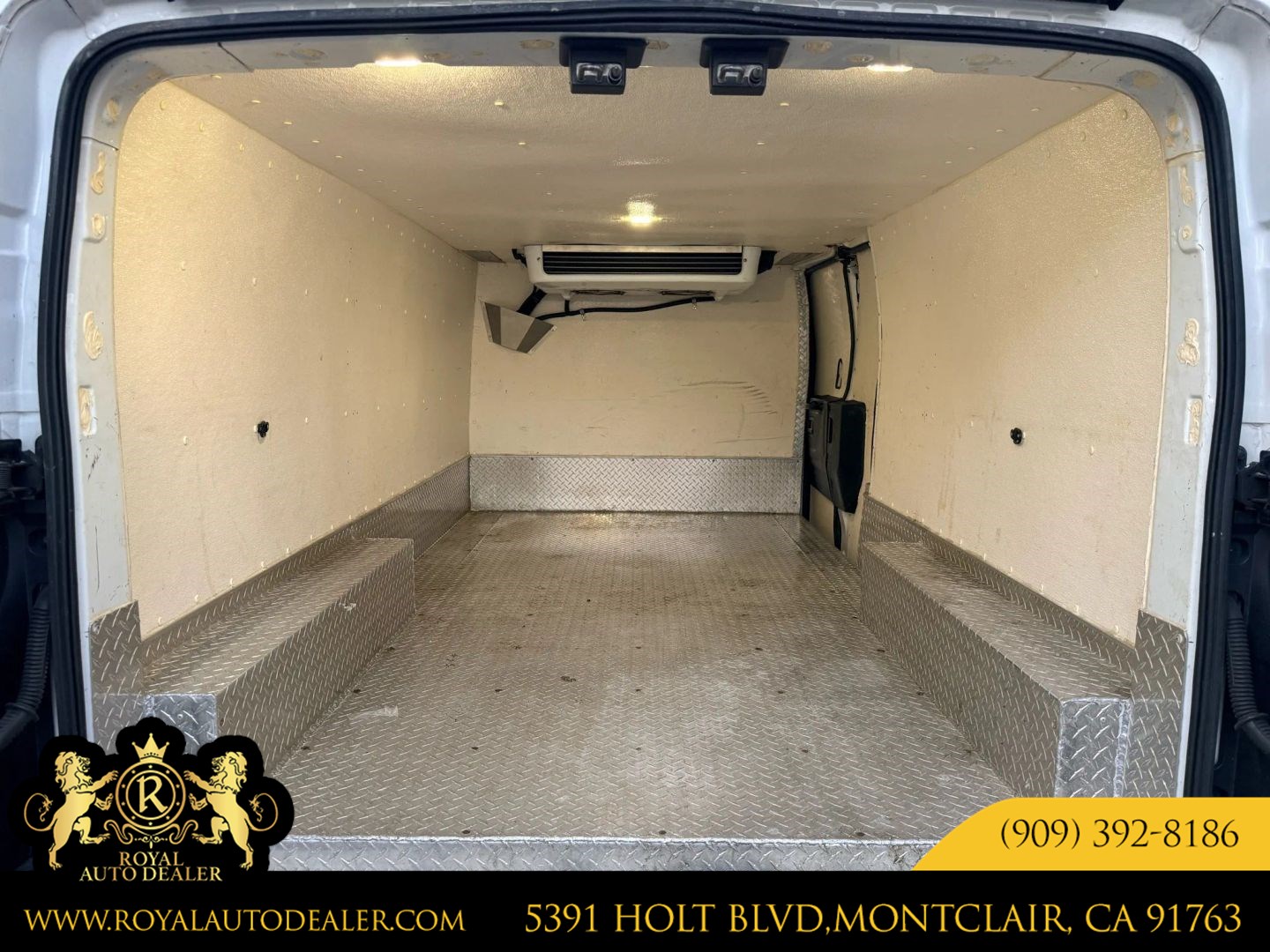 2016 Ford Transit Base's photo