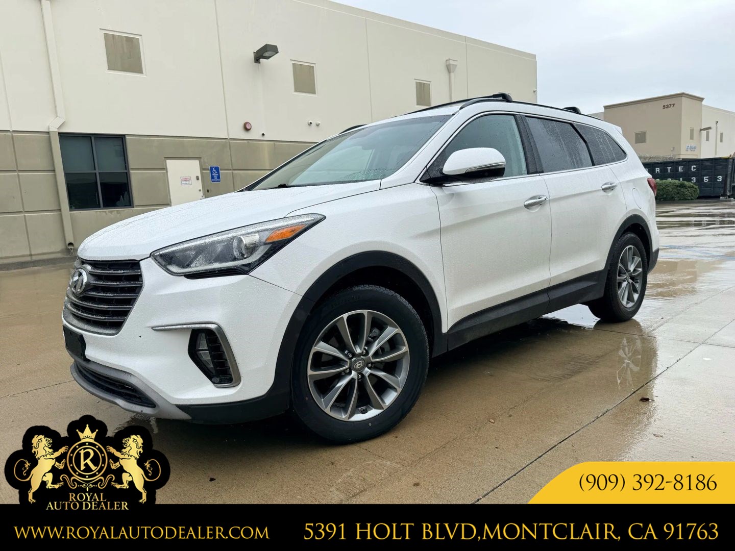 2019 Hyundai Santa Fe SE's photo