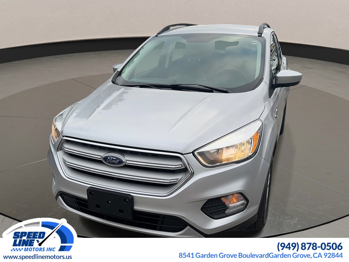 2018 Ford Escape SE's photo