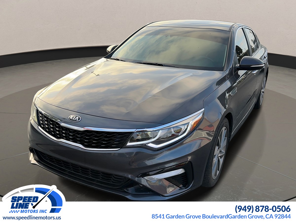 2019 Kia Optima S's photo