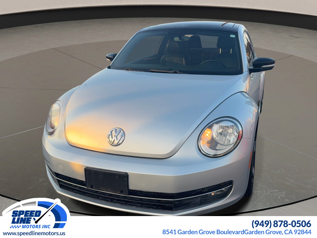 2012 Volkswagen Beetle 2.0's photo