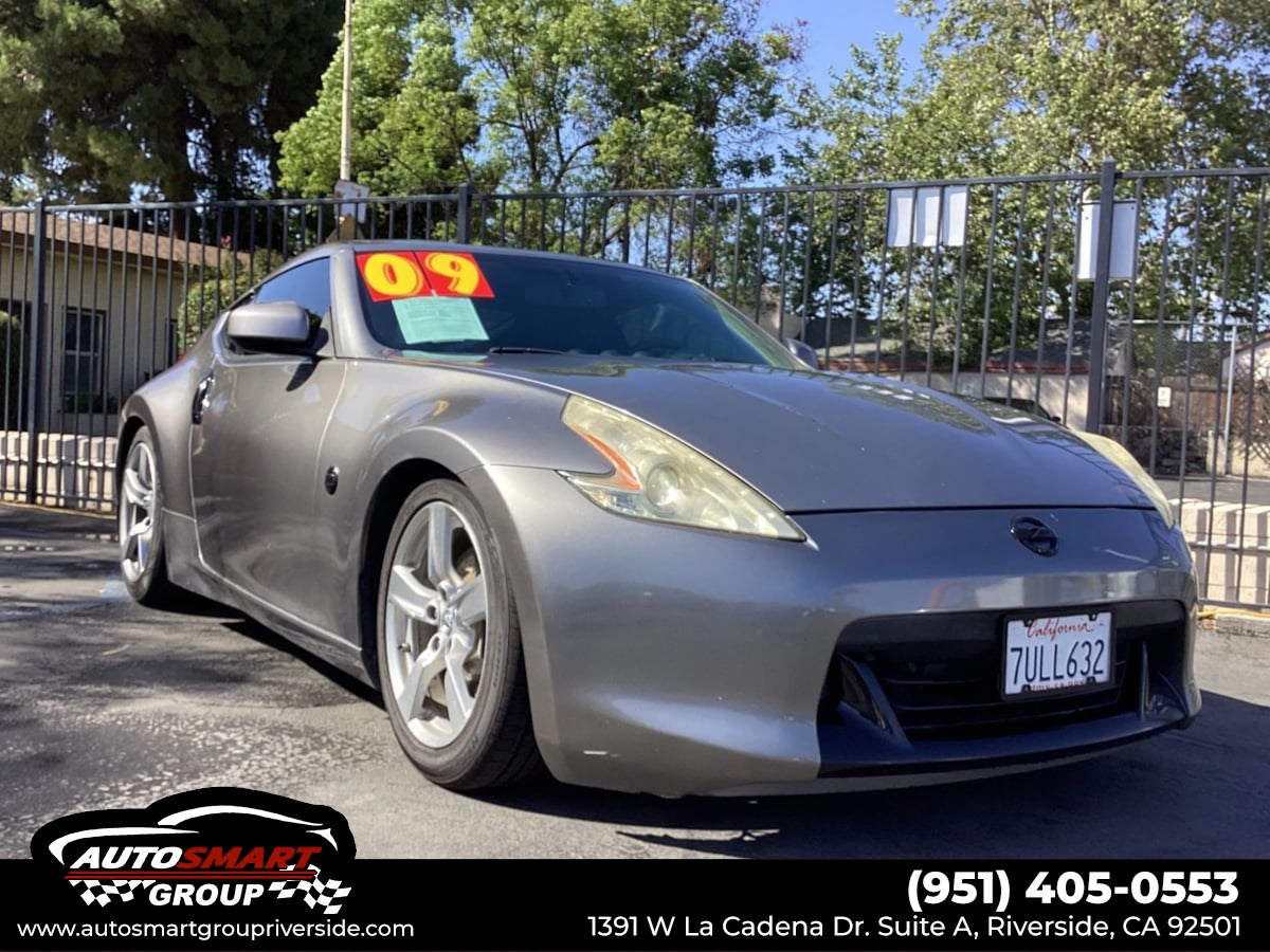2009 Nissan 370Z Touring's photo
