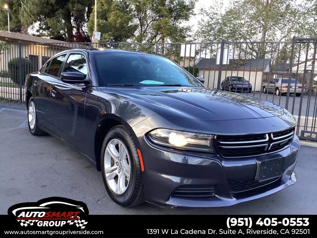 2017 Dodge Charger SE