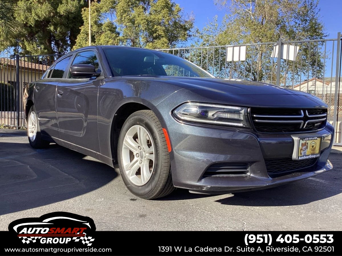 2017 Dodge Charger SE