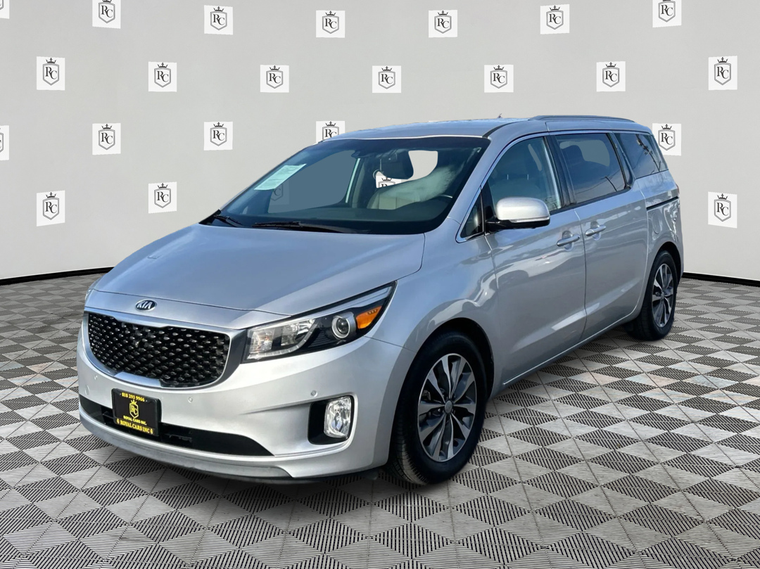 2016 Kia Sedona SX's photo