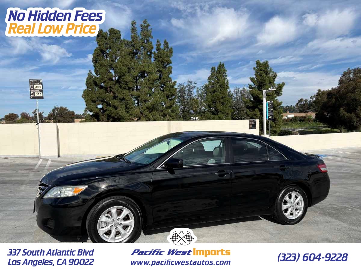 2011 Toyota Camry LE