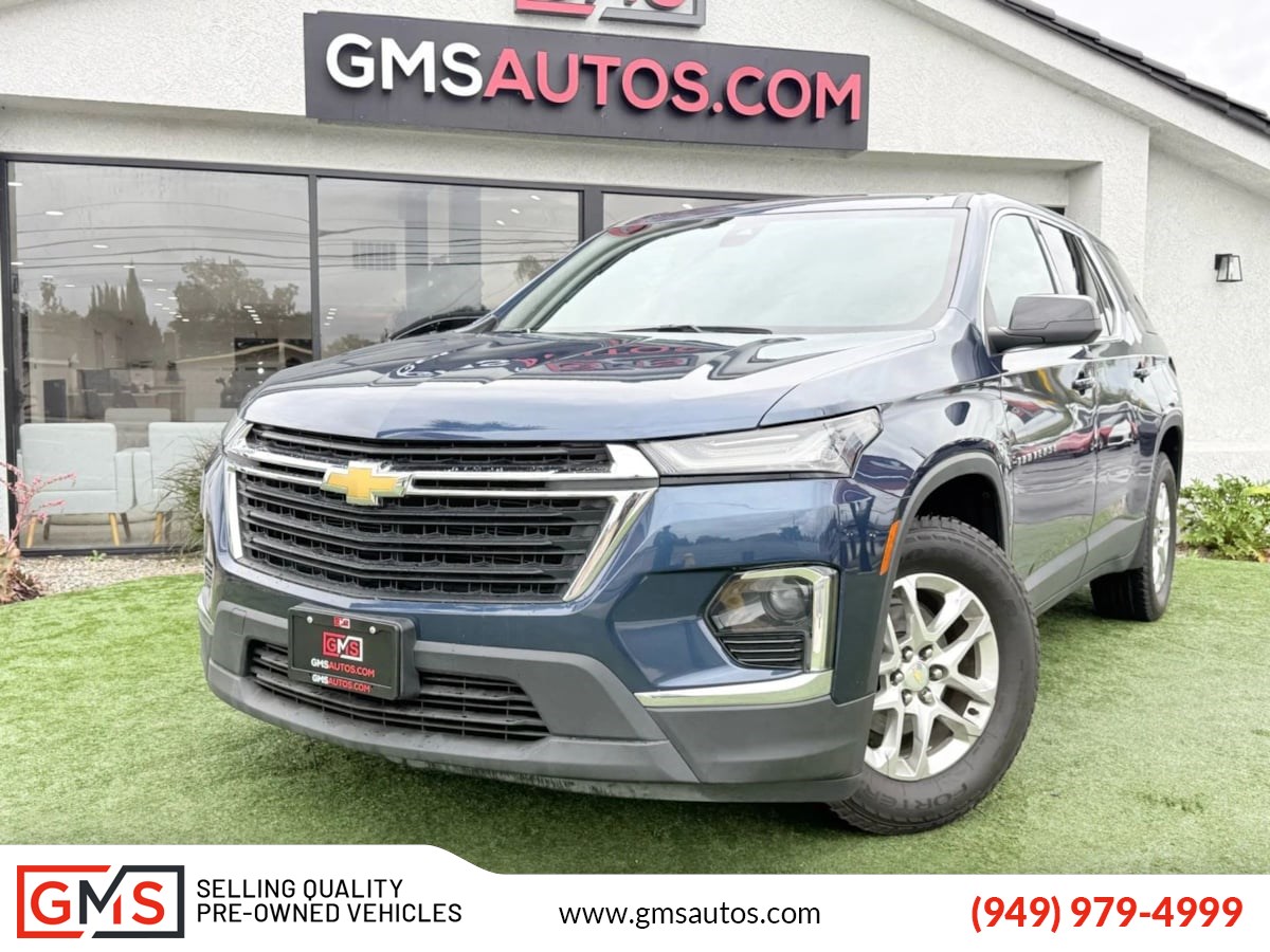 2022 Chevrolet Traverse LS's photo