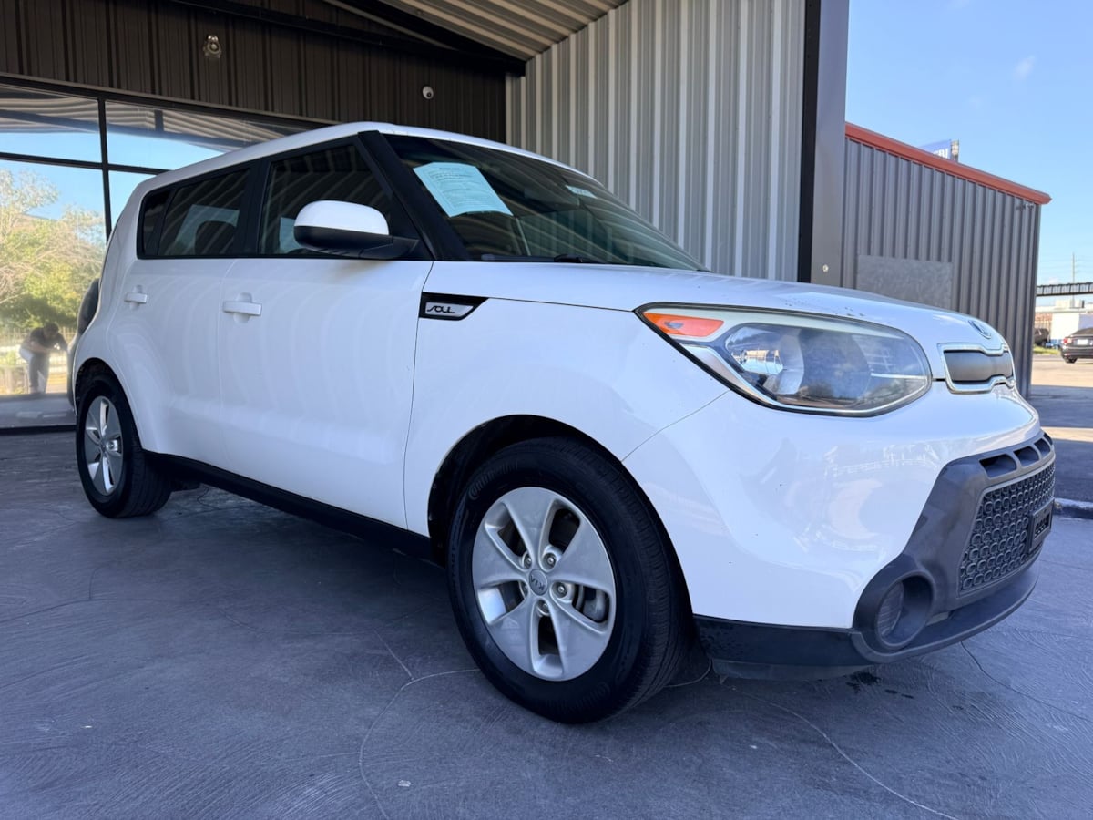 2016 Kia Soul Base