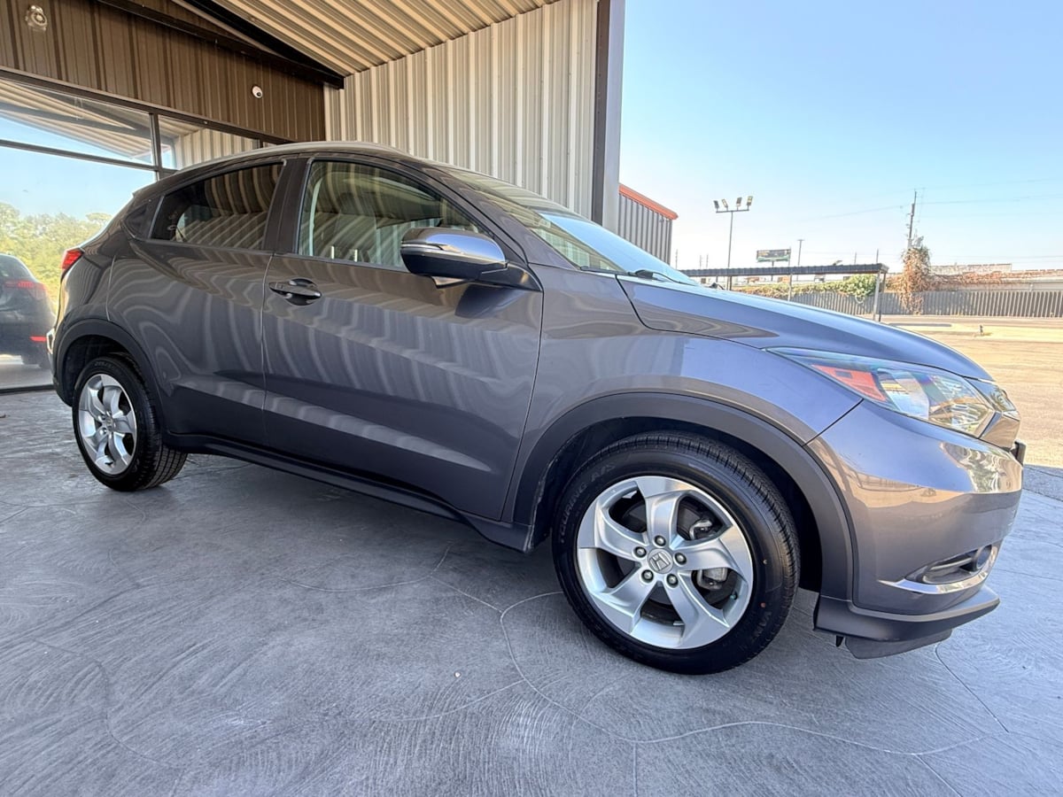 2016 Honda HR-V EX-L's photo
