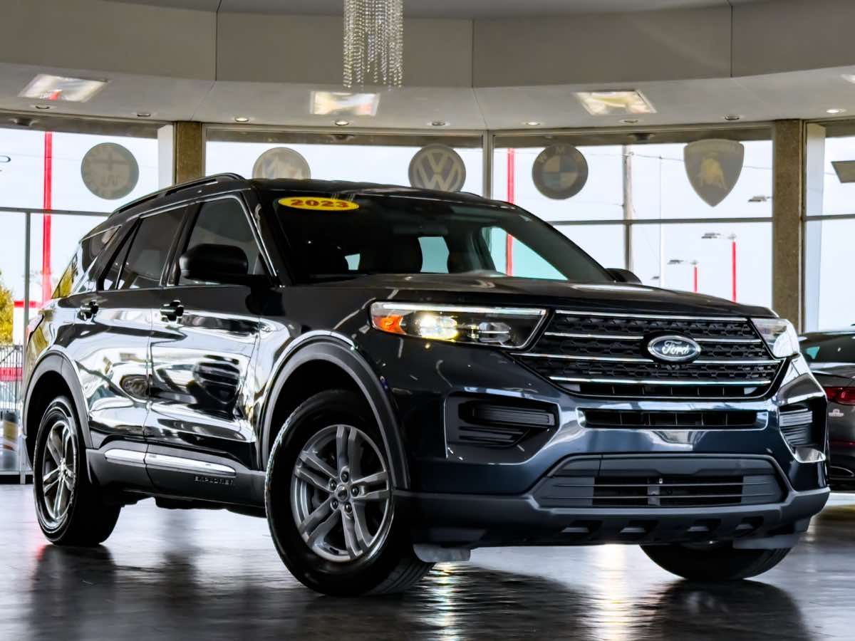 2023 Ford Explorer XLT's photo