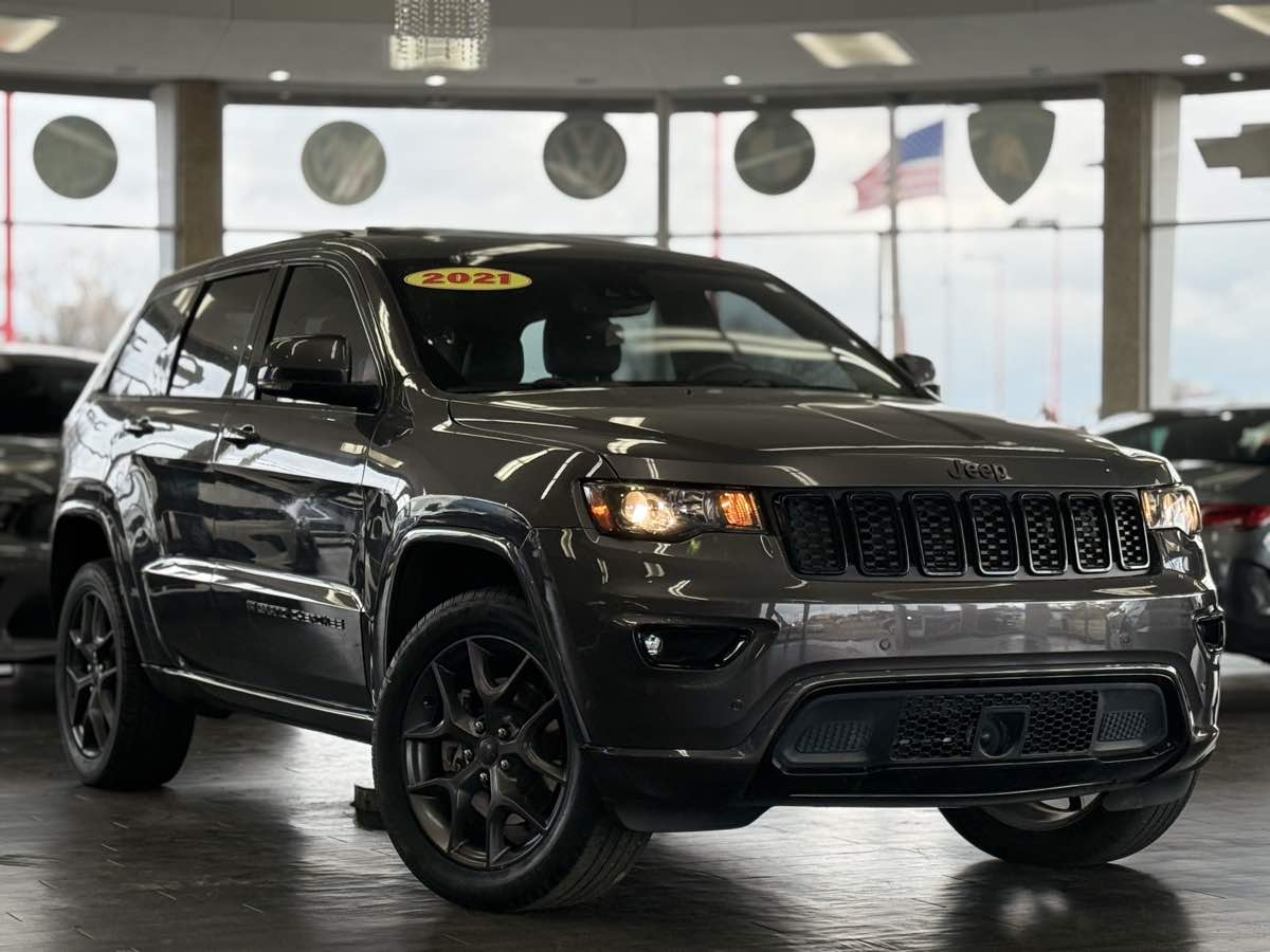 2021 Jeep Grand Cherokee 80th Edition's photo