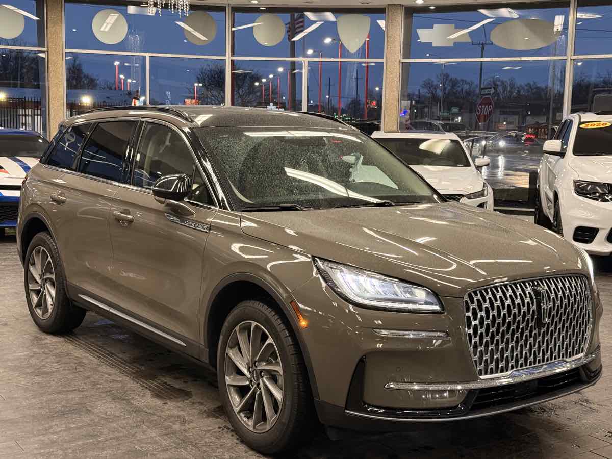 2025 Lincoln Corsair Premiere's photo