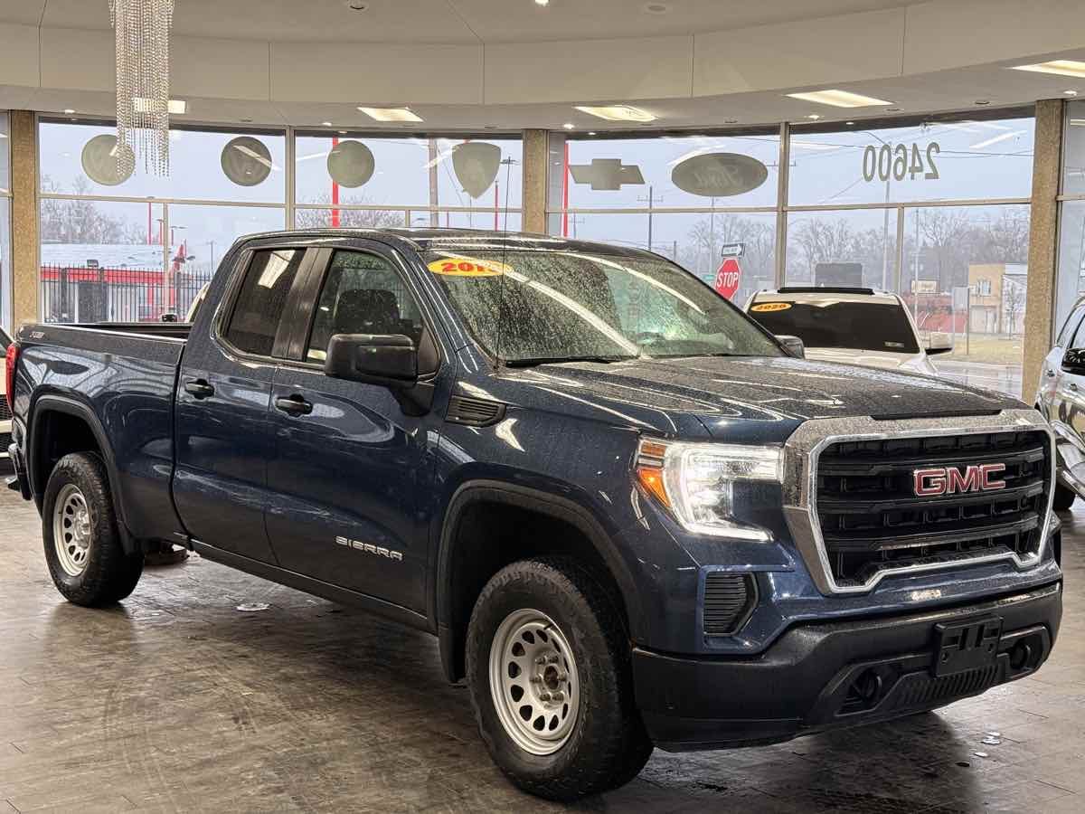 2019 GMC Sierra 1500 Base's photo