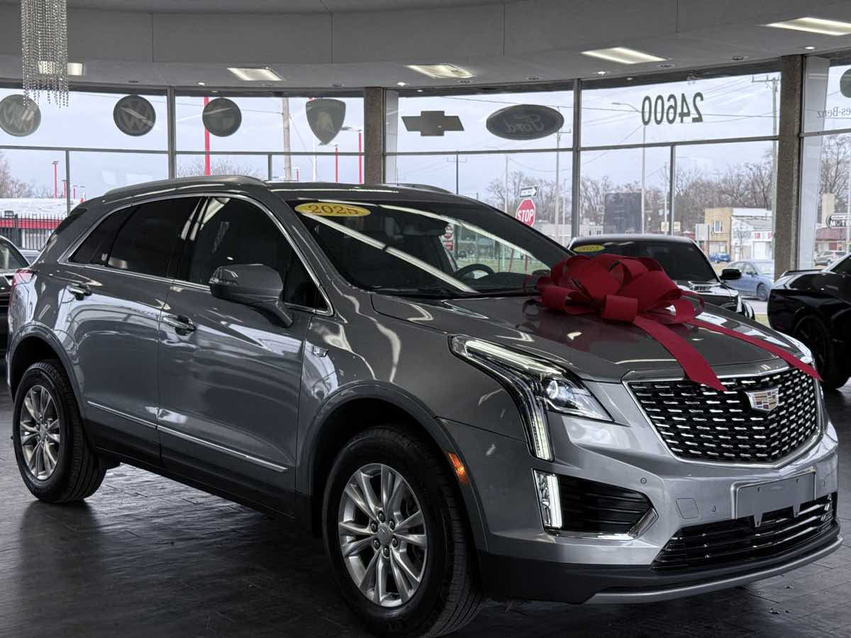 2025 Cadillac XT5 Luxury