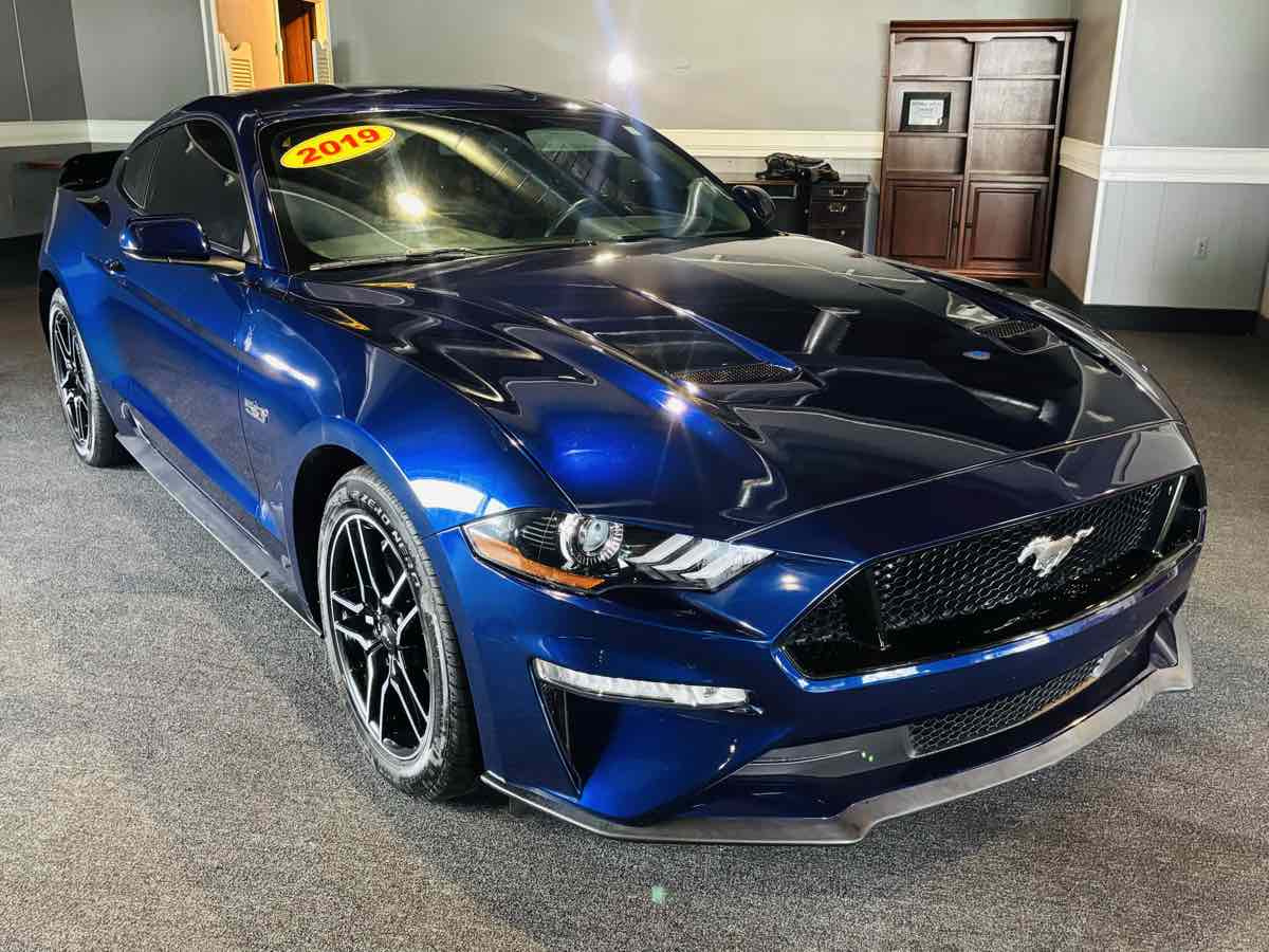 2019 Ford Mustang