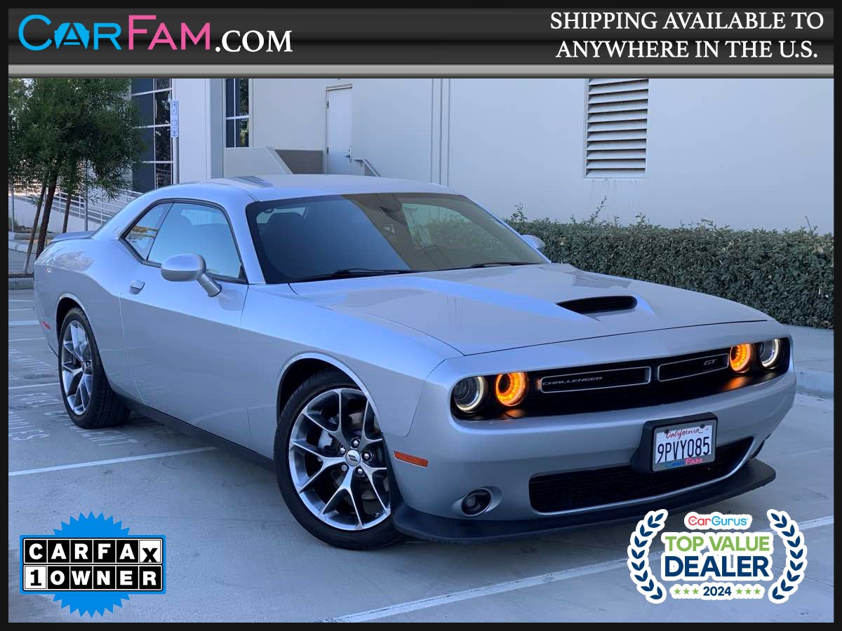 2022 Dodge Challenger GT's photo