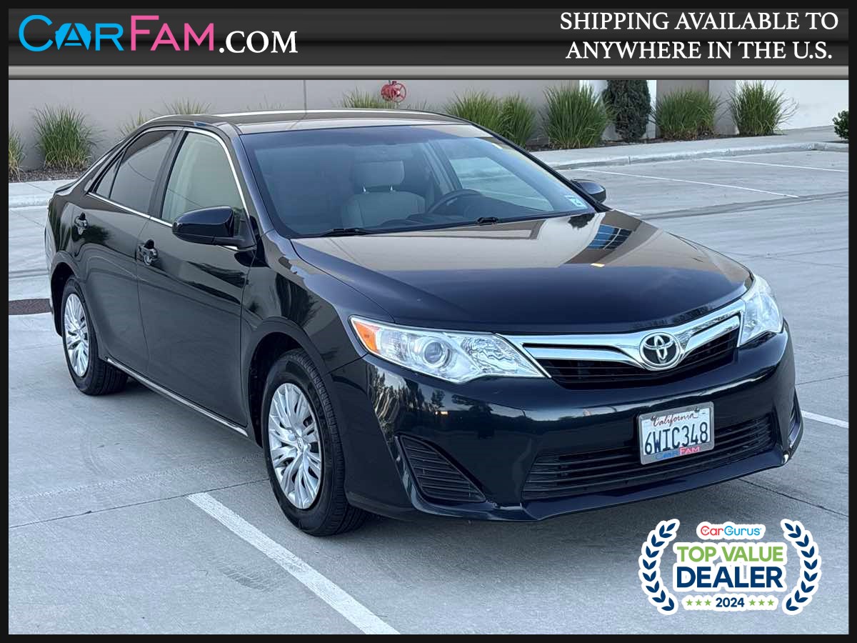 2012 Toyota Camry LE's photo