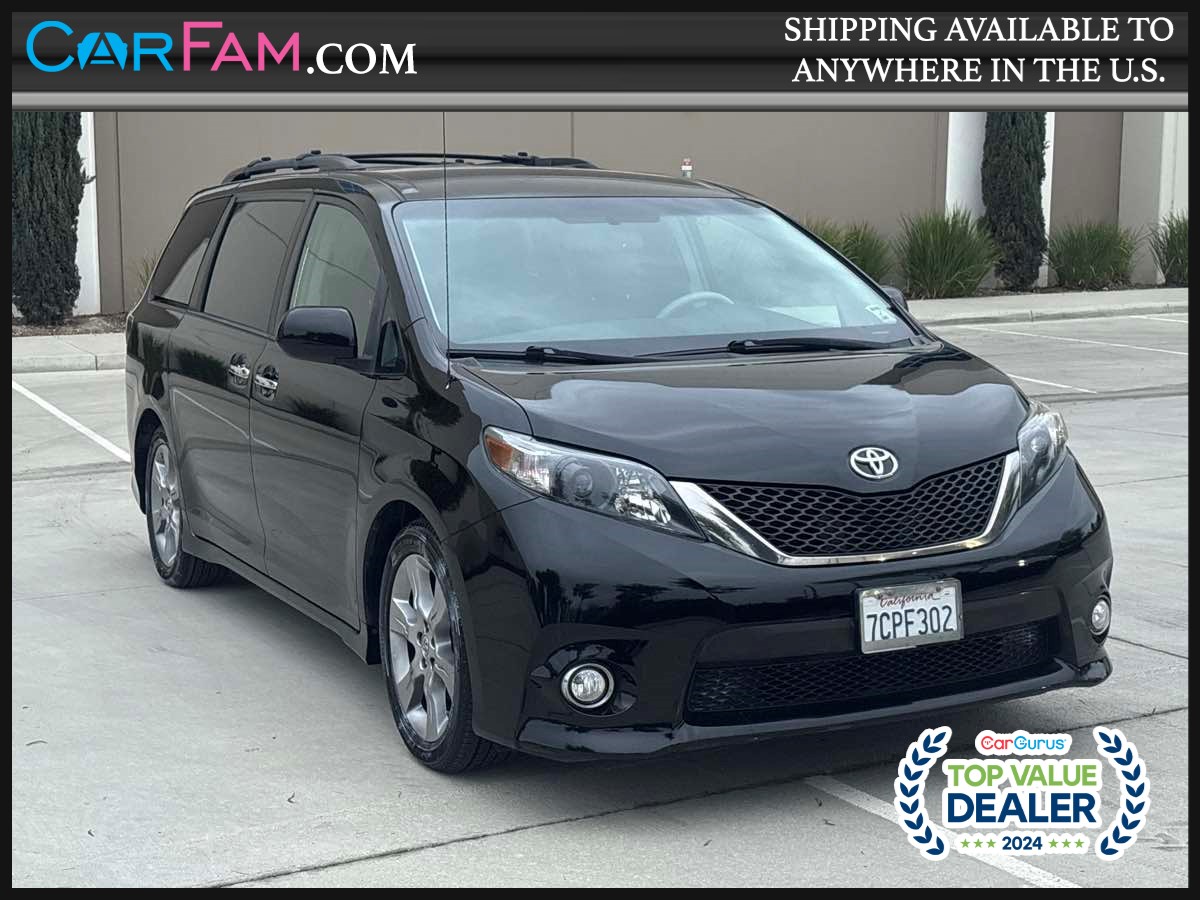 2013 Toyota Sienna SE's photo