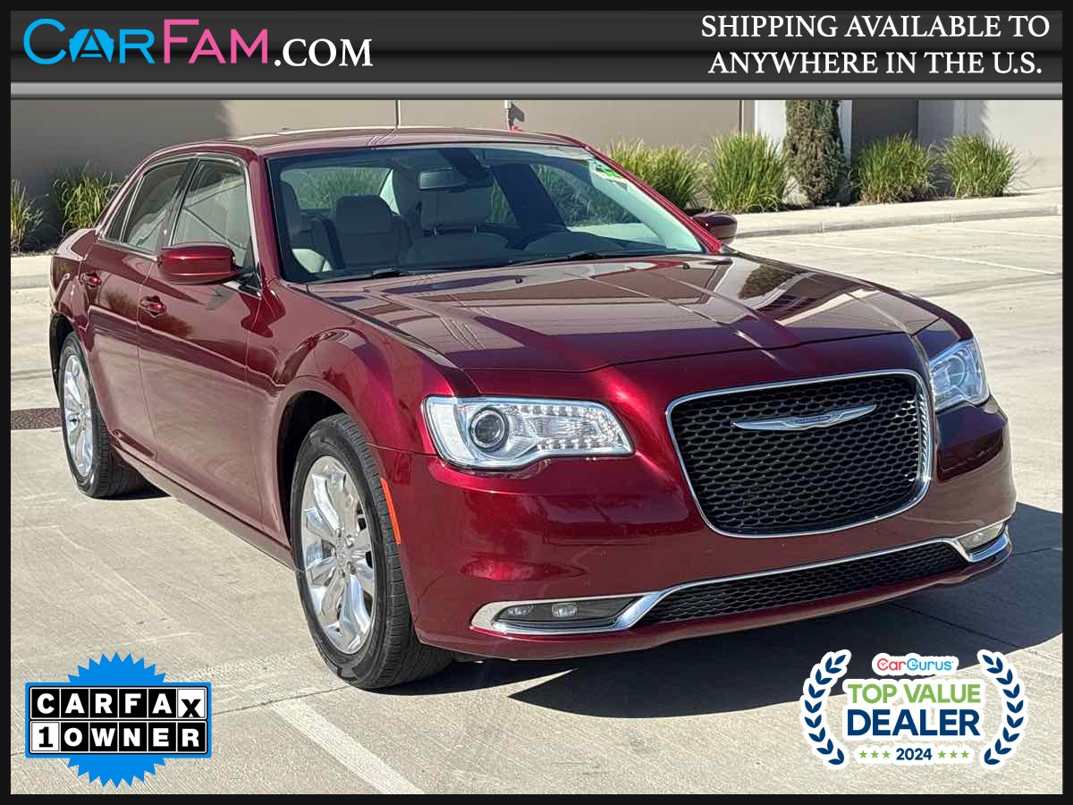 2017 Chrysler 300 Limited