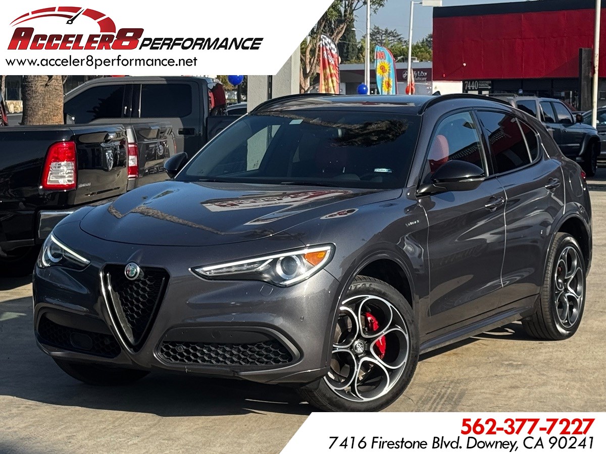 2022 Alfa Romeo Stelvio Ti Veloce's photo