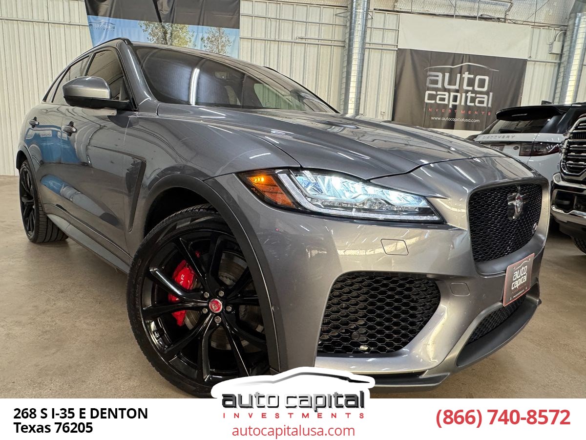 2020 Jaguar F-Pace SVR's photo