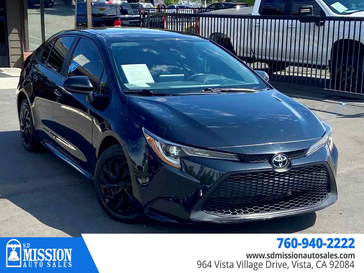 2022 Toyota Corolla LE's photo