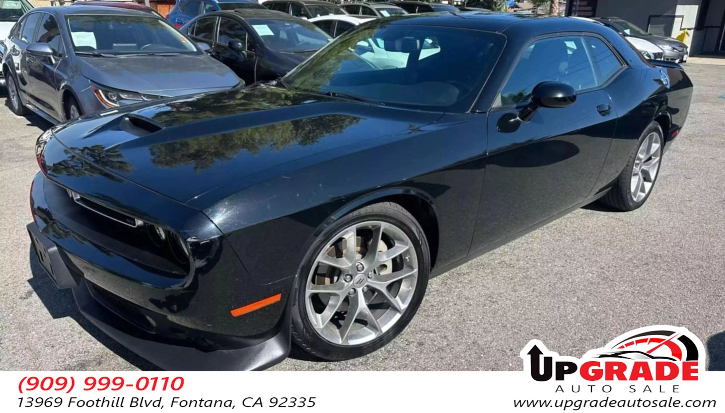 2022 Dodge Challenger GT's photo