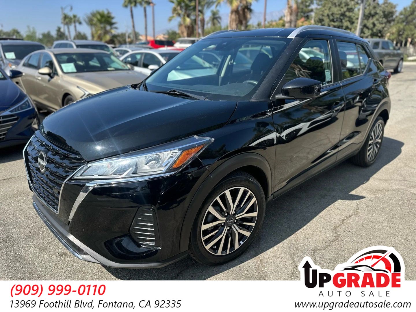 2023 Nissan Kicks SV's photo