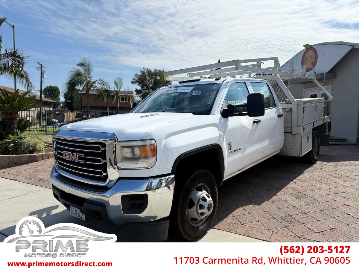 2015 GMC Sierra 3500 Chassis Cab Work Truck's photo