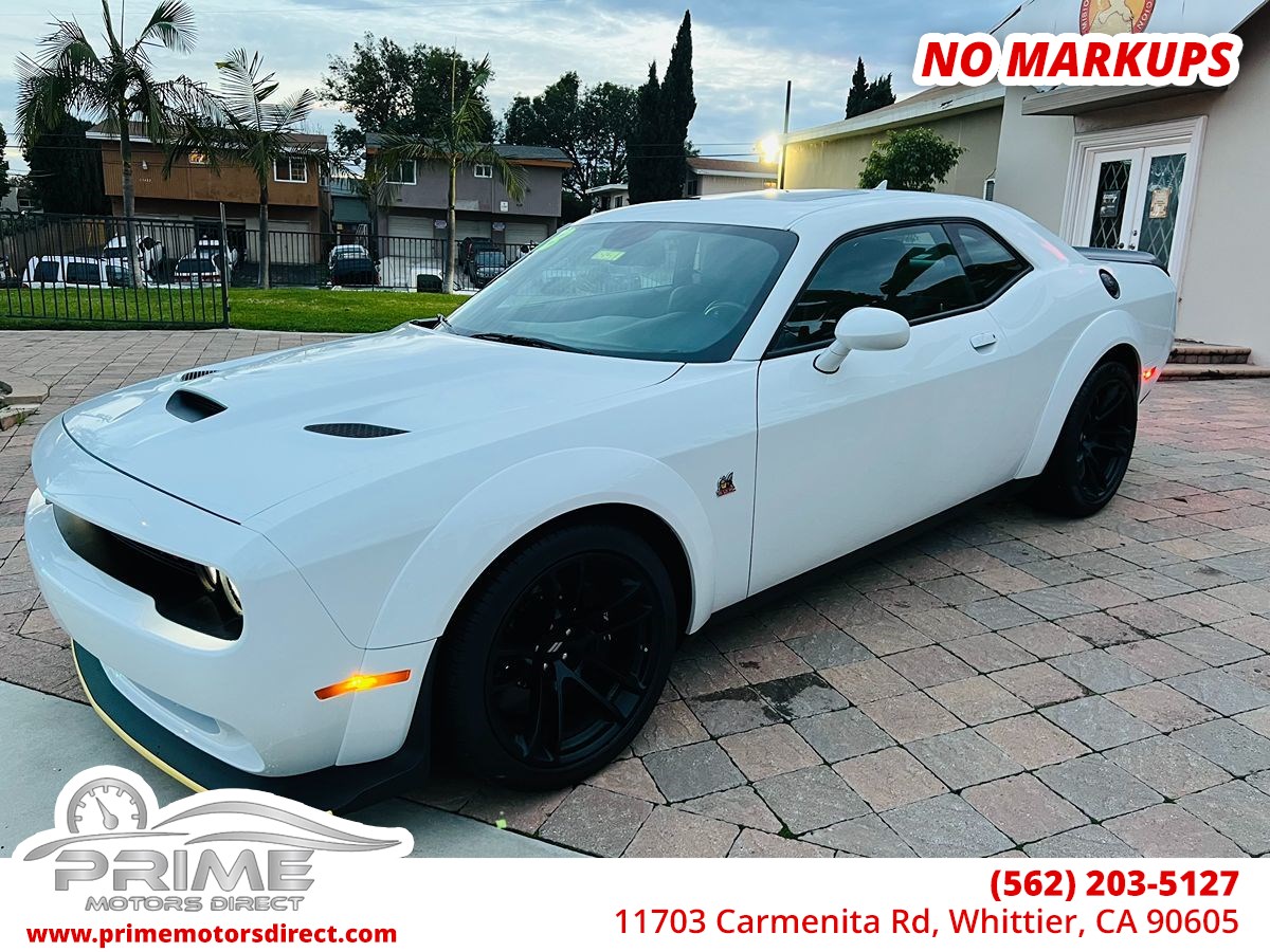 2023 Dodge Challenger R/T's photo