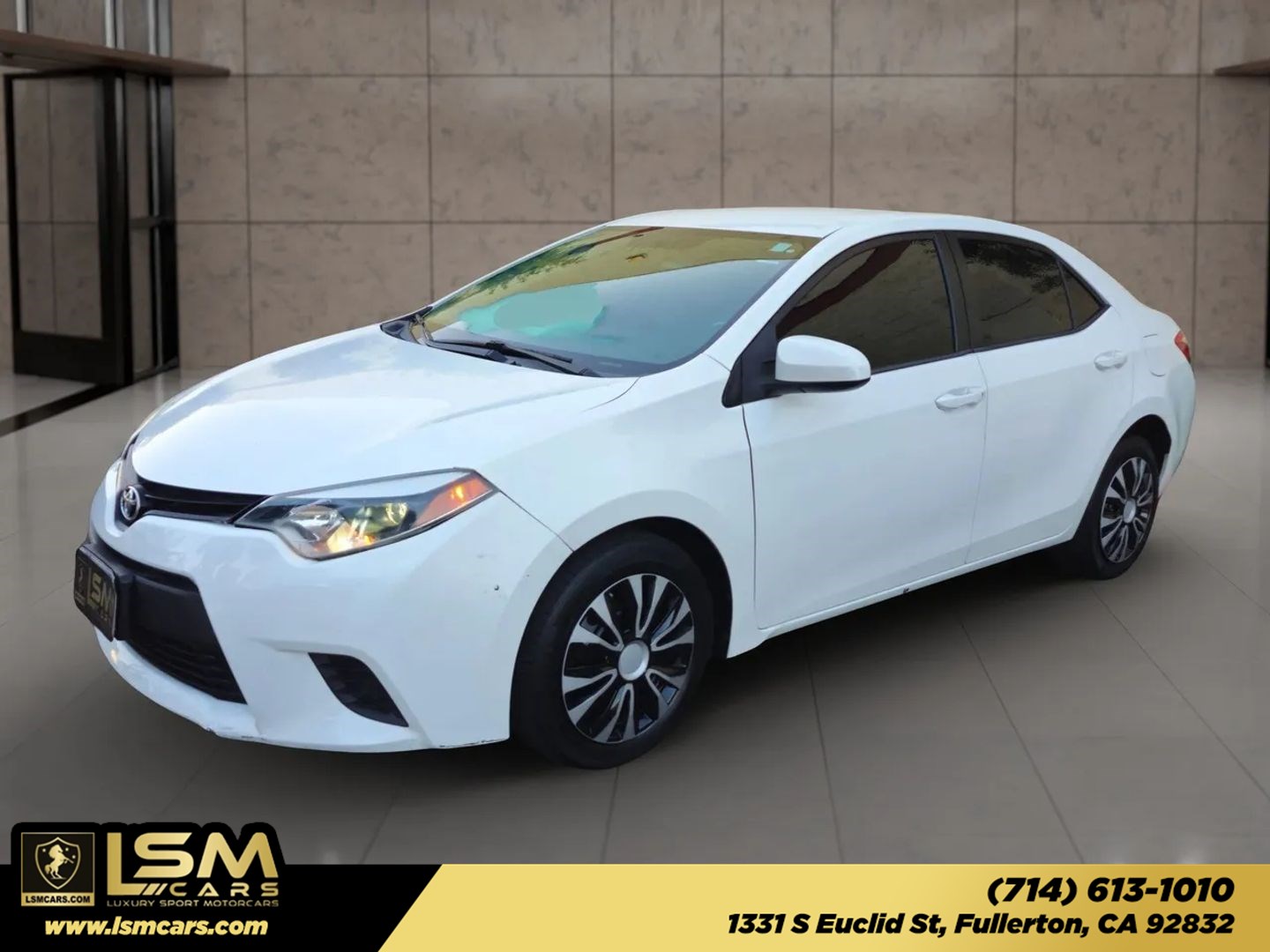 2014 Toyota Corolla LE's photo