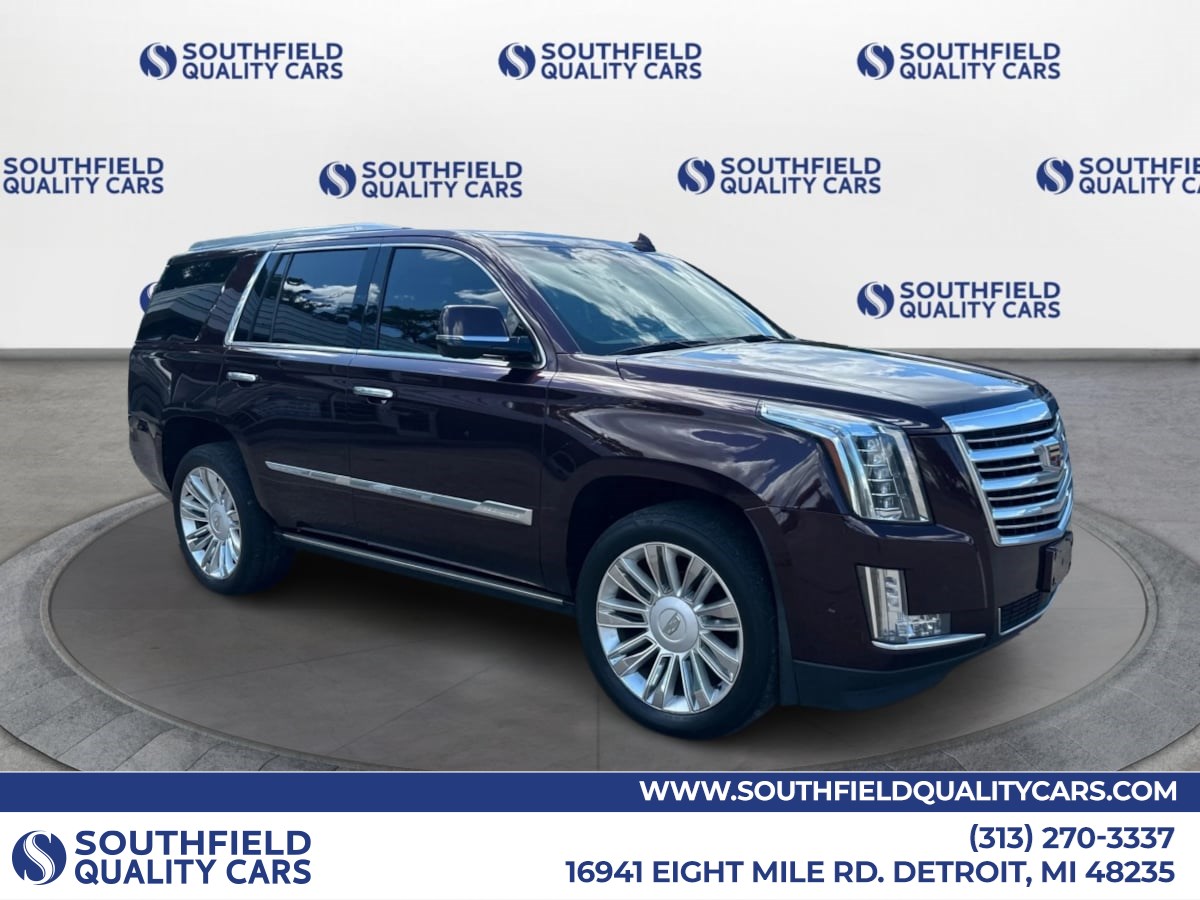 2017 Cadillac Escalade Platinum's photo